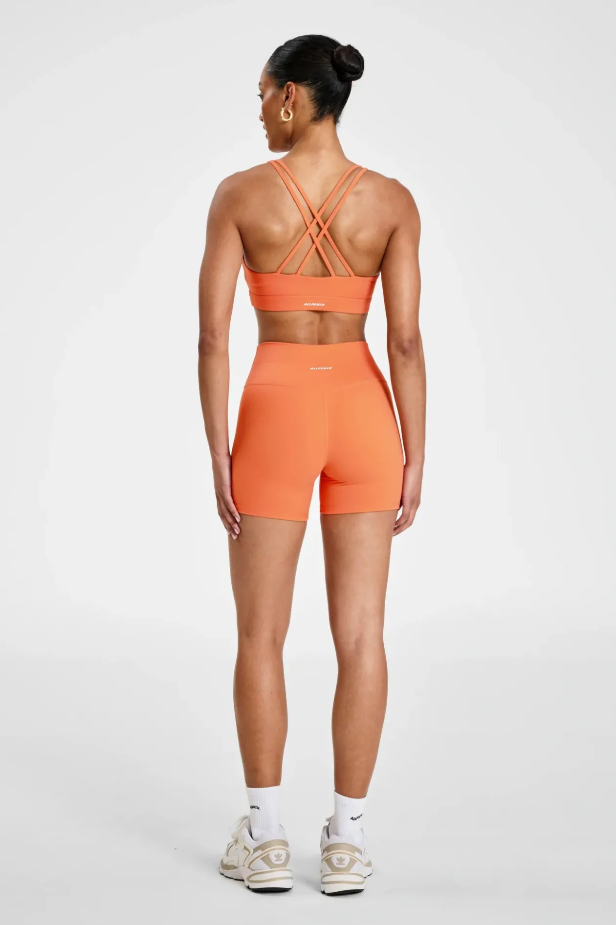 CLOUDCORE Cross Back Sports Bra