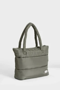 Travel Puffer Bag
